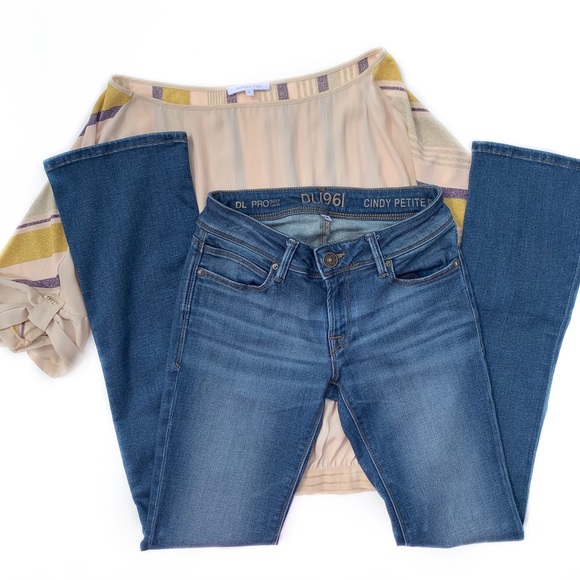 DL1961 Cindy Slim Bootcut Jean | Petite | 0 - Picture 11 of 11